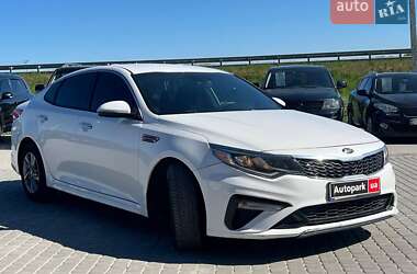 Седан Kia Optima 2018 в Львове