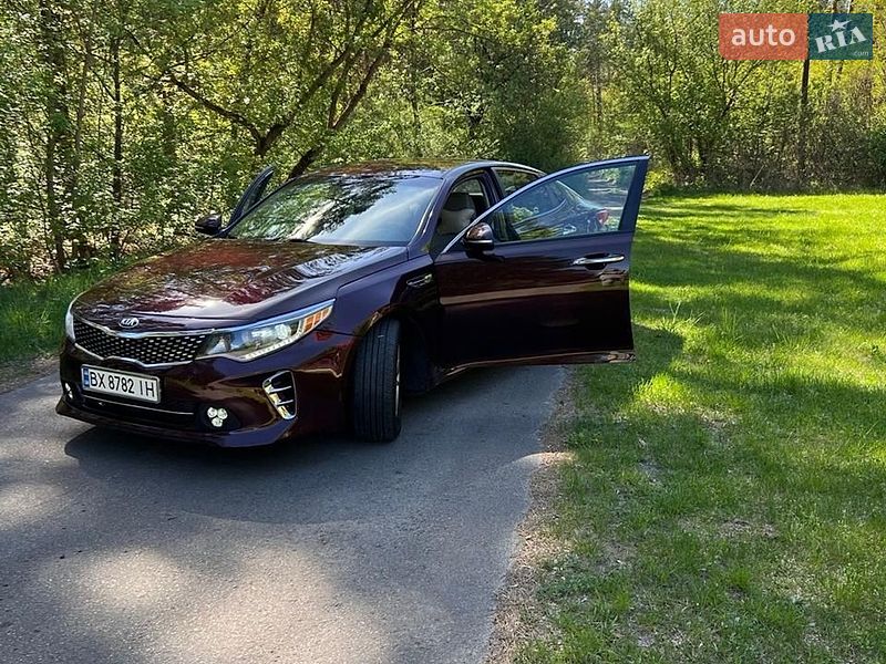 Седан Kia Optima 2016 в Нетішині