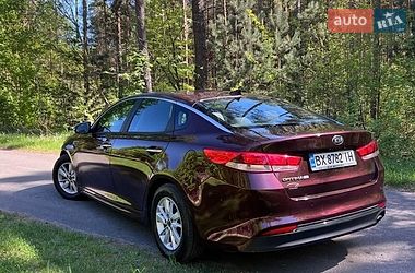 Седан Kia Optima 2016 в Нетішині