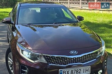 Седан Kia Optima 2016 в Нетішині