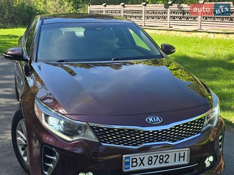 Седан Kia Optima 2016 в Нетішині