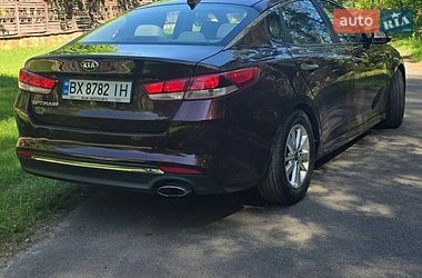 Седан Kia Optima 2016 в Нетішині