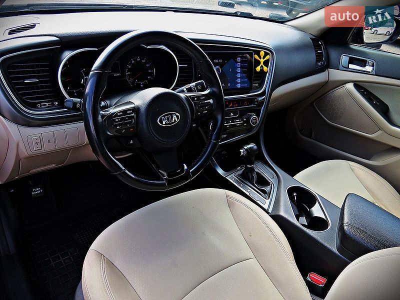 Седан Kia Optima 2014 в Черкасах