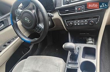 Седан Kia Optima 2015 в Києві