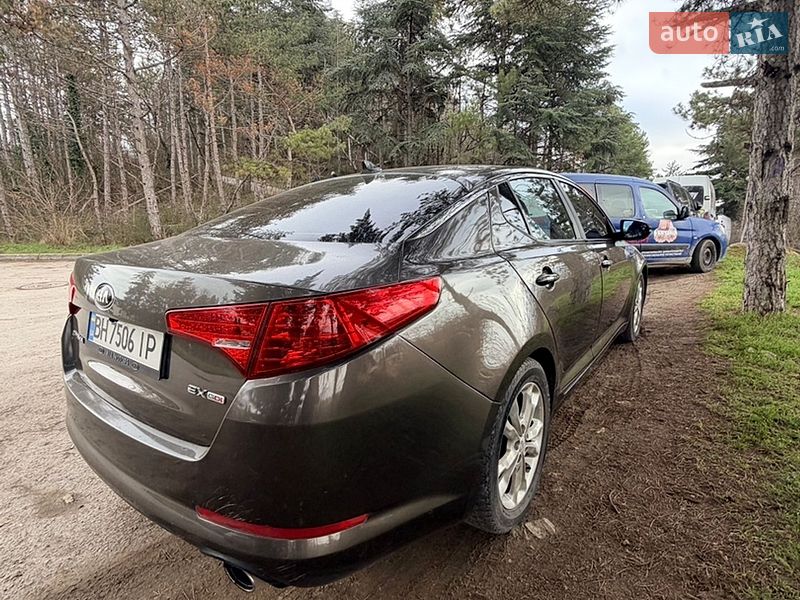 Седан Kia Optima 2012 в Одесі