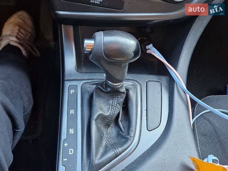 Седан Kia Optima 2014 в Львове