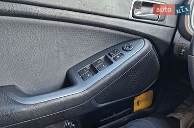 Седан Kia Optima 2014 в Львове