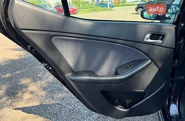 Седан Kia Optima 2014 в Киеве