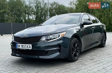 Седан Kia Optima 2016 в Ровно