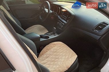Седан Kia Optima 2015 в Сумах