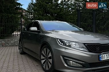 Седан Kia Optima 2011 в Миргороді