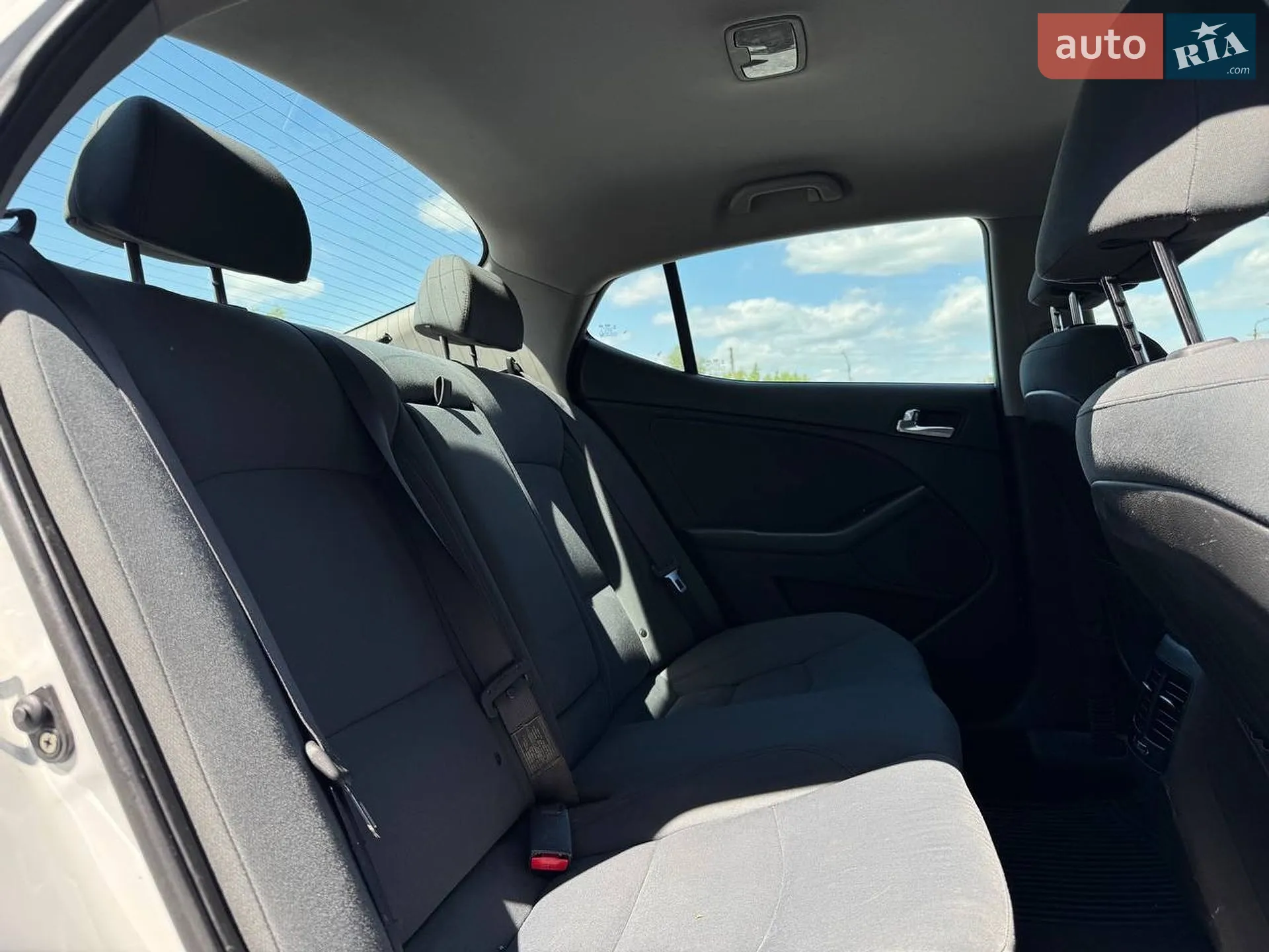 2015 Kia Optima - мініатюра 59