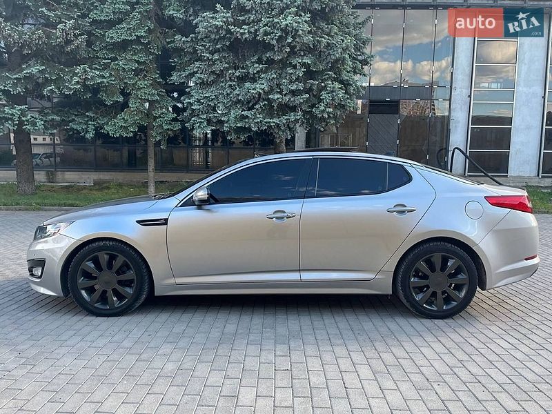 Седан Kia Optima 2012 в Одесі
