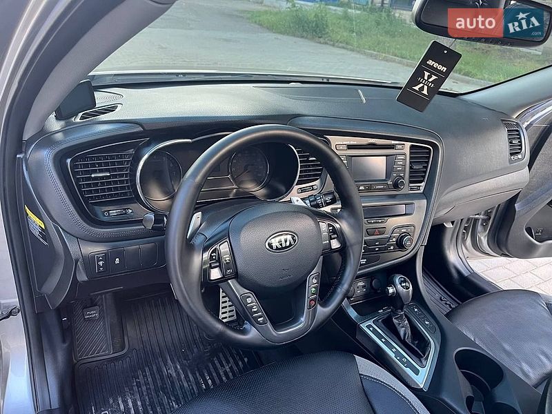 Седан Kia Optima 2012 в Одесі