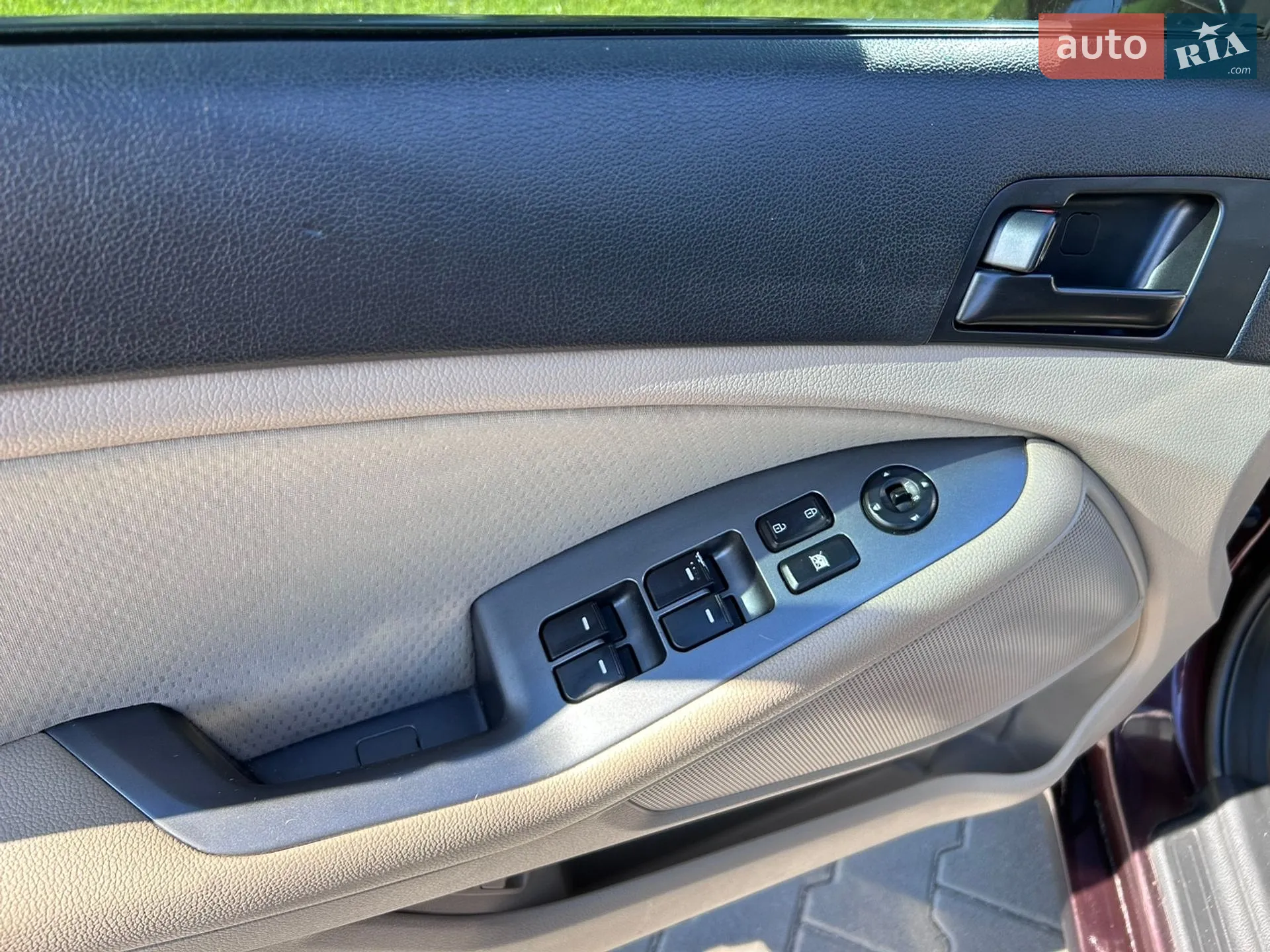 2011 Kia Optima - мініатюра 25