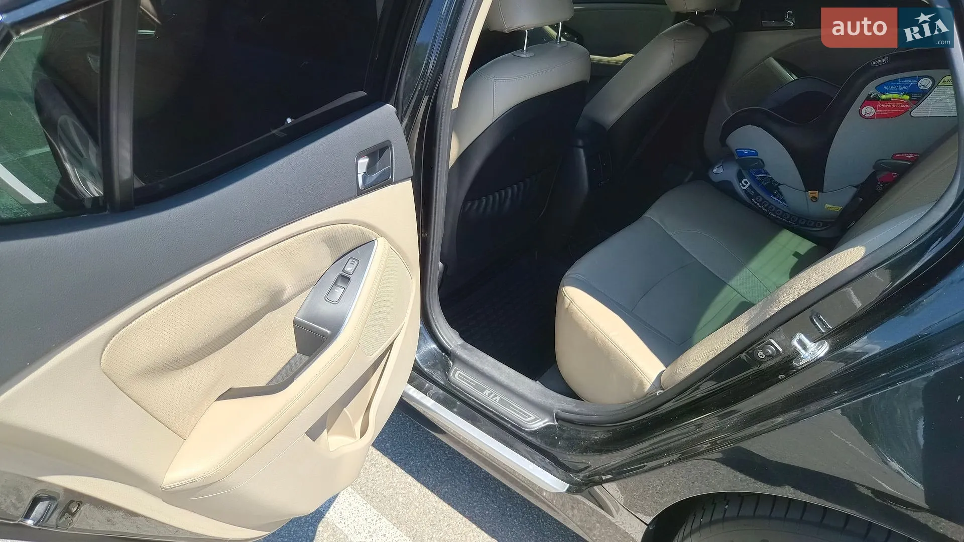 Kia Optima 2014 VIN KNAGN4ADXE5074106 фото оголошення 14 з 23