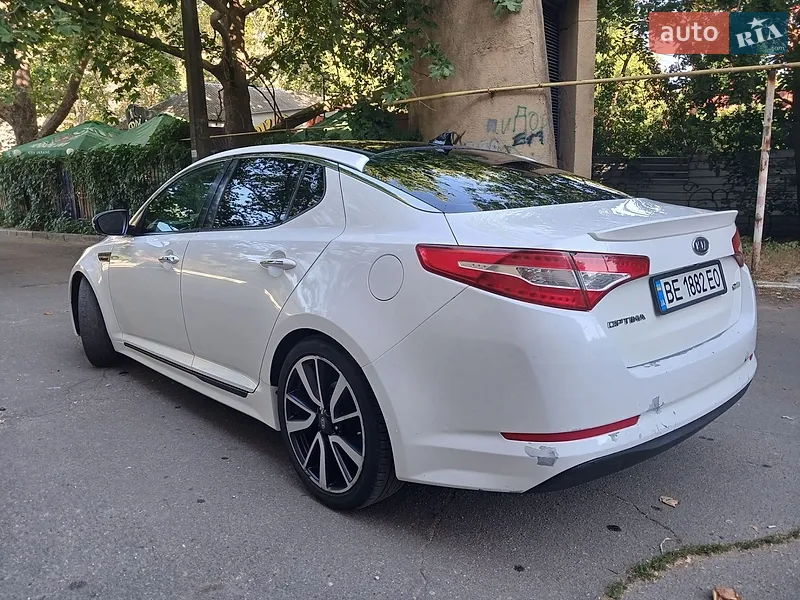 Kia Optima 2012 VIN KNAGM4AD1C5014733 фото оголошення 12 з 54