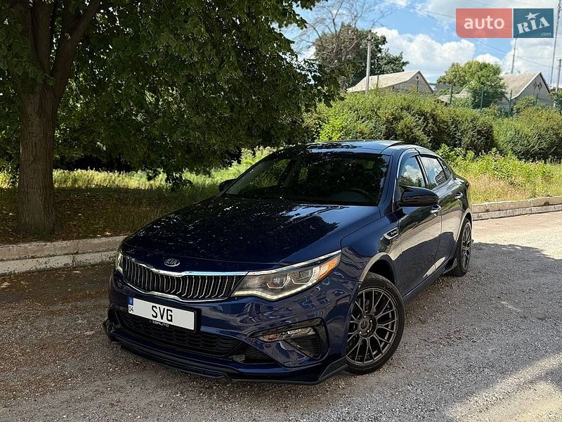 Седан Kia Optima 2019 в Дніпрі