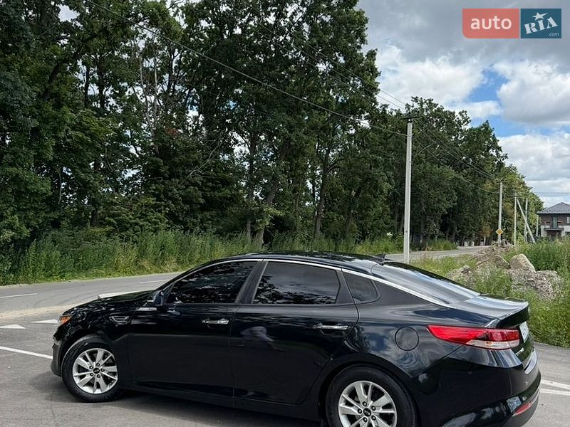 Седан Kia Optima 2016 в Києві
