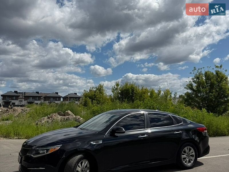 Седан Kia Optima 2016 в Києві