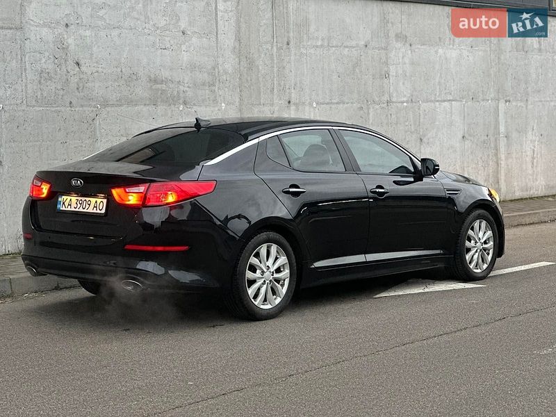 Седан Kia Optima 2014 в Києві