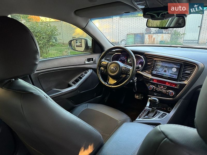 Седан Kia Optima 2014 в Львове