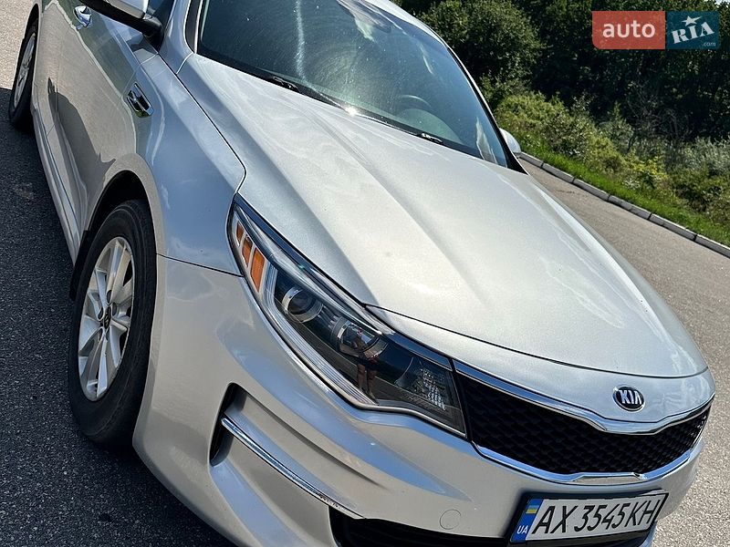 Седан Kia Optima 2017 в Харкові