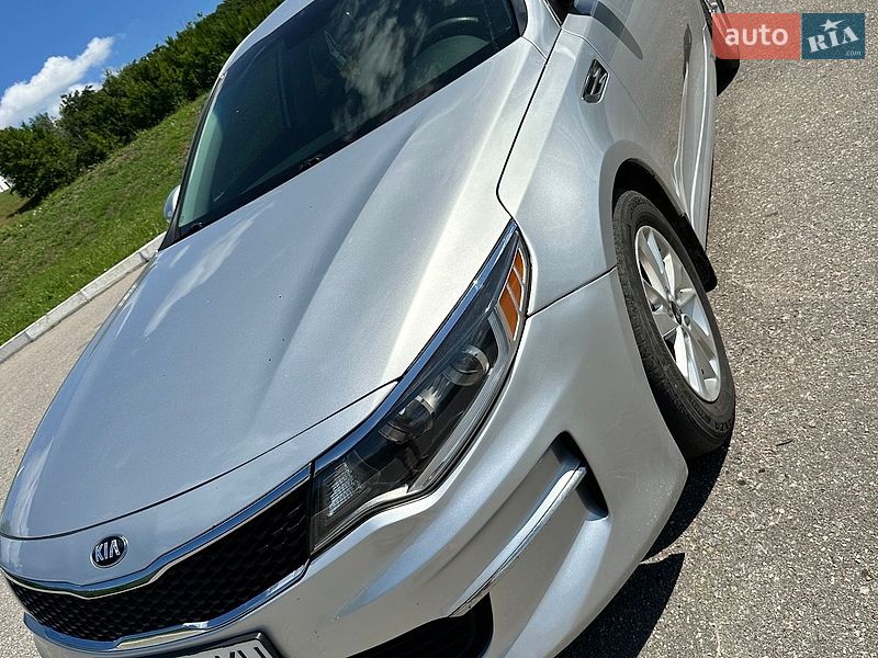 Седан Kia Optima 2017 в Харкові