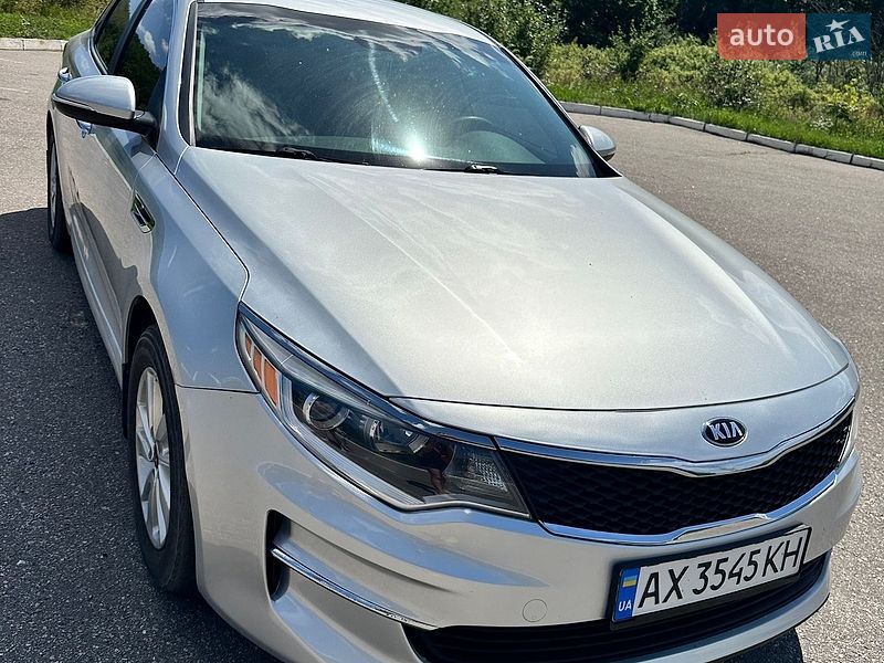Седан Kia Optima 2017 в Харкові