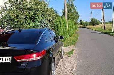 Седан Kia Optima 2015 в Ивано-Франковске