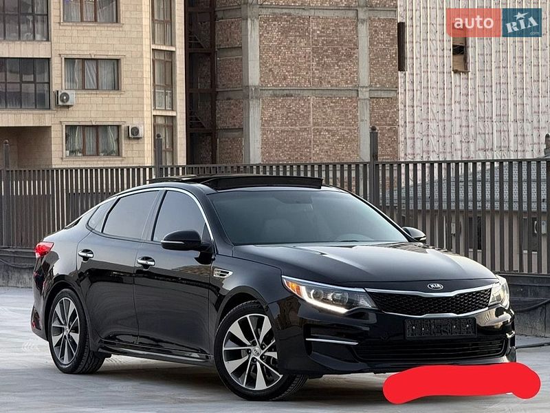Седан Kia Optima 2015 в Ивано-Франковске