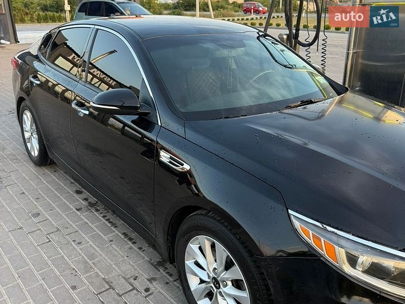 Седан Kia Optima 2016 в Одессе