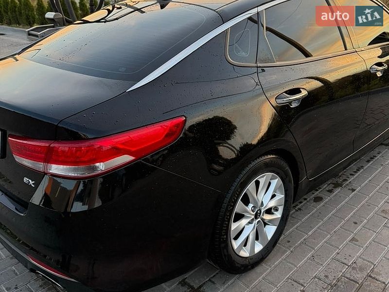 Седан Kia Optima 2016 в Одессе