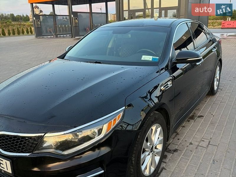 Седан Kia Optima 2016 в Одессе