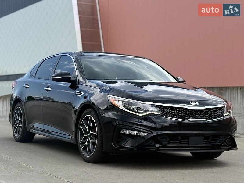 Седан Kia Optima 2019 в Києві