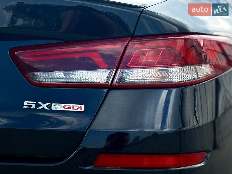 Седан Kia Optima 2019 в Києві