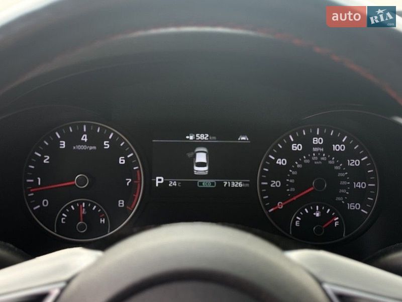 Седан Kia Optima 2019 в Києві