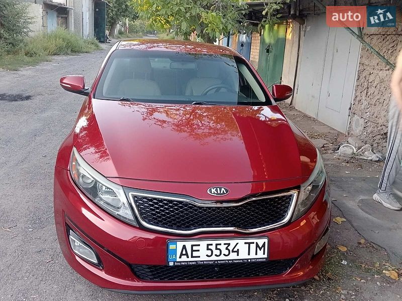 Седан Kia Optima 2014 в Кривом Роге
