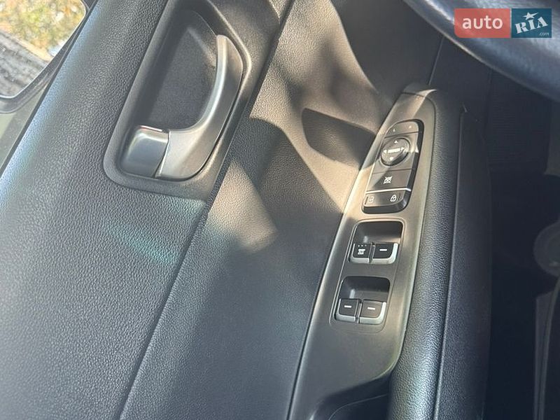 Седан Kia Optima 2017 в Одесі