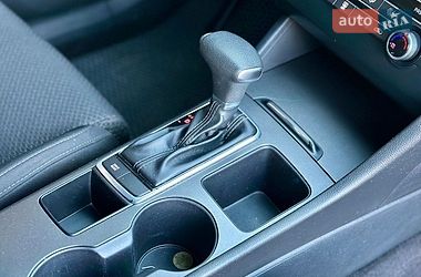 Седан Kia Optima 2016 в Святопетрівське