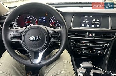 Седан Kia Optima 2018 в Тернополе