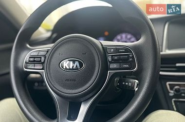 Седан Kia Optima 2018 в Тернополе