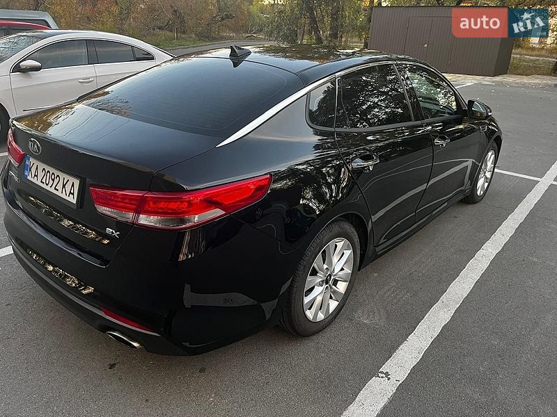 Седан Kia Optima 2017 в Чернигове