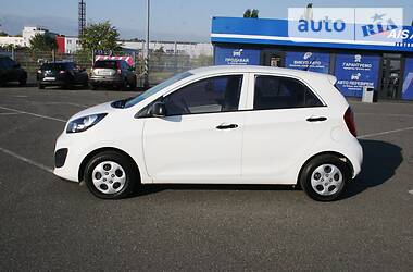 Хэтчбек Kia Picanto 2014 в Киеве