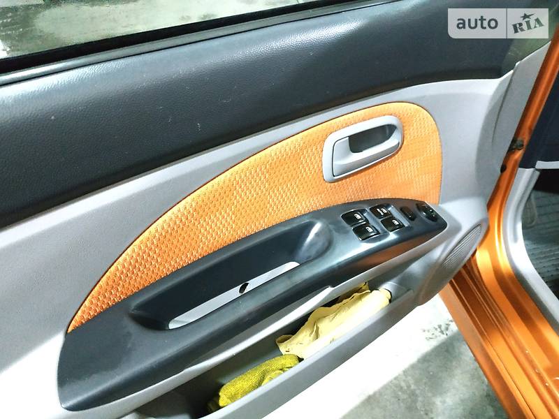 Хетчбек Kia Picanto 2006 в Хмельницькому