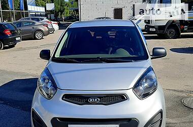 Хэтчбек Kia Picanto 2014 в Чернигове