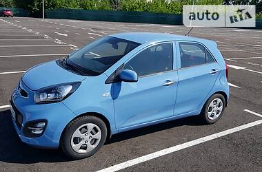 Хэтчбек Kia Picanto 2012 в Киеве