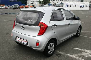 Хэтчбек Kia Picanto 2014 в Киеве