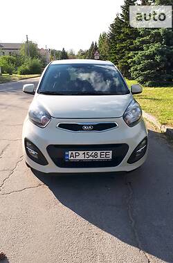 Хэтчбек Kia Picanto 2013 в Запорожье