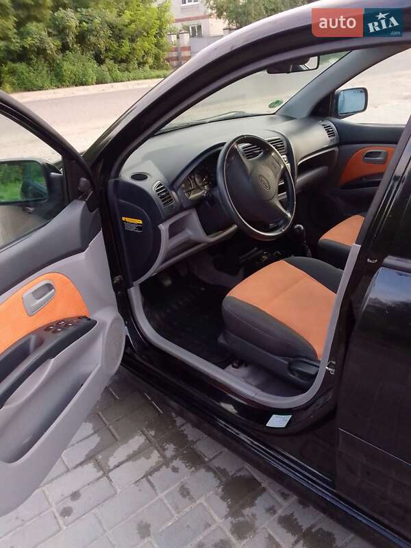 Хэтчбек Kia Picanto 2007 в Ахтырке